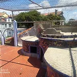 Casa Indiana En Con Piscina A Guarda