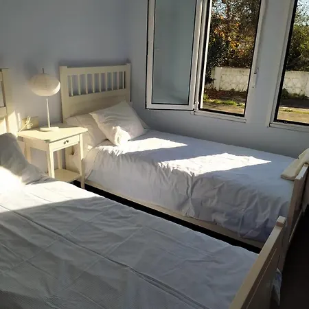 Casa Indiana En Con Piscina * A Guarda