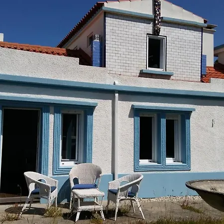 Casa Indiana En Con Piscina A Guarda